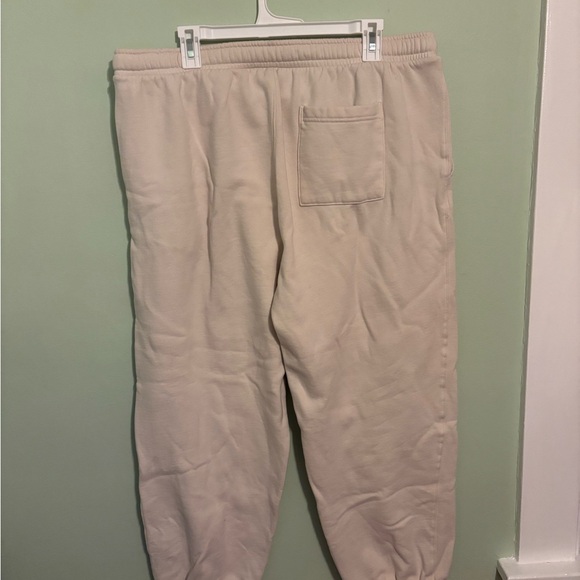 Aeropostale Light Beige Joggers - Picture 4 of 4
